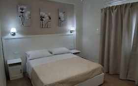 Guest Room Nesea Pellaro 2*